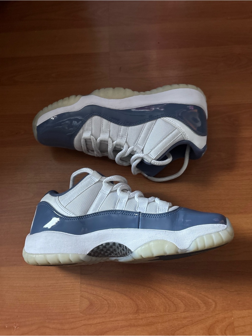 Jordan’s - Picture 3 of 4